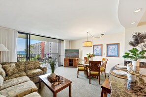 Apartment | 2 bedrooms, Internet - Kaanapali Shores 529 (Lahaina)