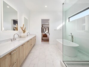 Hus (Multiple Bedrooms) | Innvendig