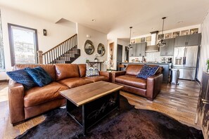 Nhà (4 Bedrooms) | Nội thất