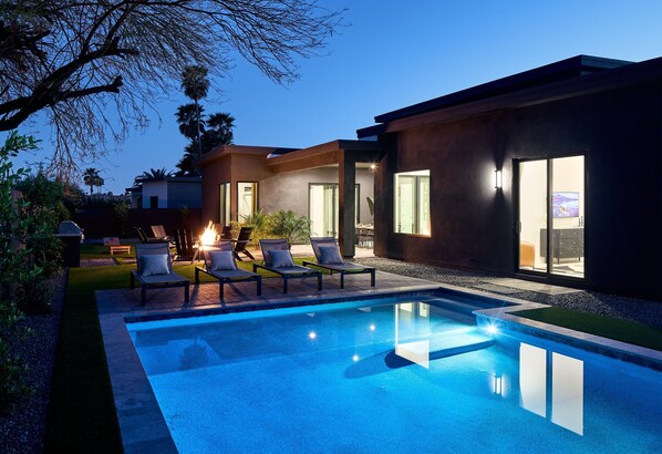 House (5 Bedrooms) | Bahagian dalam