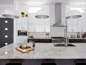 Hus (Multiple Bedrooms) | Interiør