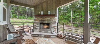 Branson Tiny Home on 52 Acres w/ Private Stocked Pond 1/4 mile hike from home!