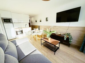 TV