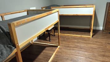 3 habitaciones, wifi gratis y ropa de cama