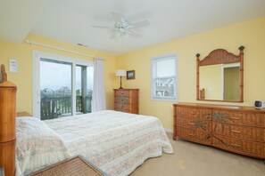7 Schlafzimmer, Reisekinderbett, kostenloses WLAN, Bettwäsche