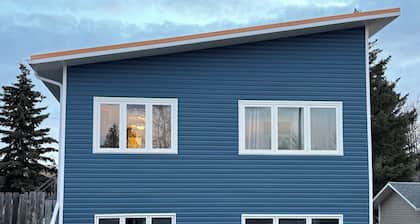 3-bedroom house in pleasant Grande Cache with WiFi