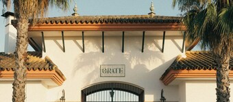 FINCA ORATE, SPECTACULAR PRIVATE COUNTRY HOUSE 10 MINUTES FROM SEVILLA