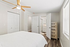 3 dormitoris, planxa i posts de planxar, wifi gratuïta i roba de llit 