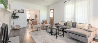 3 Bed, 2 Bath Work Trip or Leisure ~ U of M area