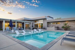 House (Multiple Bedrooms) | Interior - 2 Villas Pool+spa, Putting Green, Bocce Polo Villas Solstice by Avantstay (La Quinta)