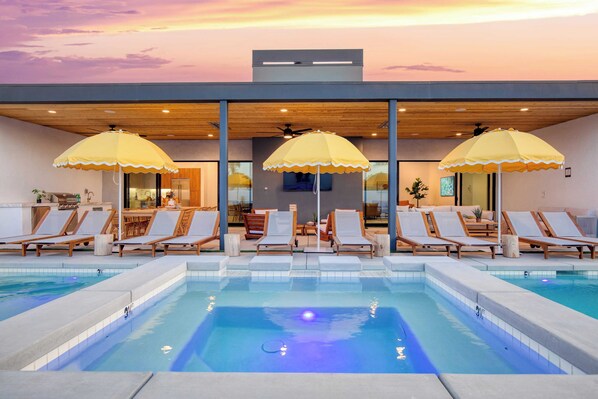 House (1 Bedroom) | Interior