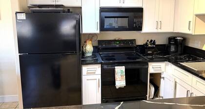 Bright & Spacious 2 Story Condo