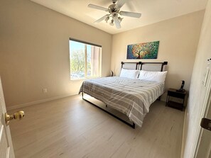 1 bedroom, WiFi - Condo on Wolf Creek Golf Course! (Mesquite)