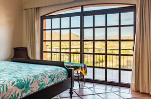 3 bedrooms, in-room safe, travel crib, free WiFi