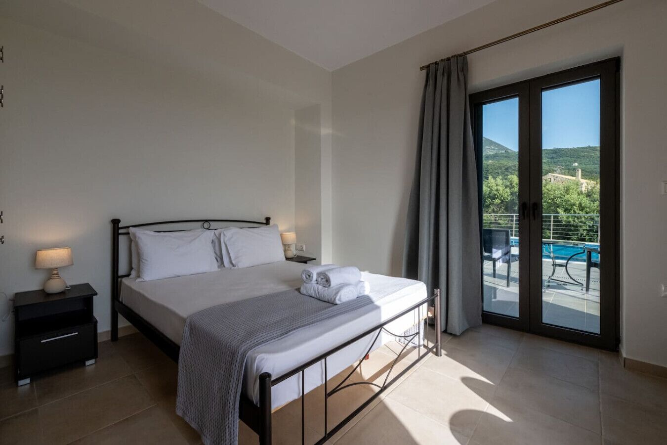 1 bedroom, iron/ironing board, travel crib, WiFi