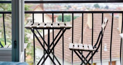 Léon 11, charmant studio avec balcon et vue mer