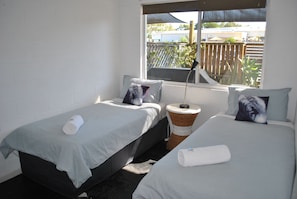 2 bedrooms, iron/ironing board, WiFi, bed sheets