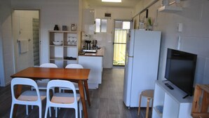 Unclassified image, 2 of 19, button - Iluka Beachouse UNIT 2 (Iluka)