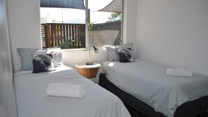 Unclassified image, 5 of 19, button - Iluka Beachouse UNIT 2 (Iluka)