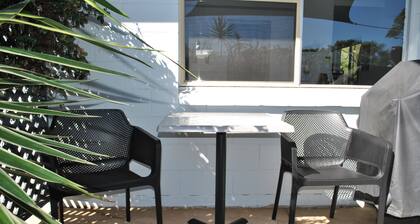 Iluka Beachouse UNIT 1