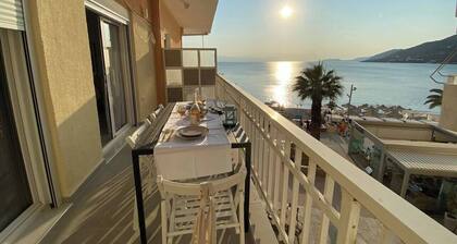 Beachfront 2Bedroom Flat SeaView