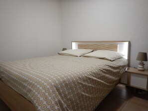 1 quarto, berço de viagem, Wi-Fi de cortesia