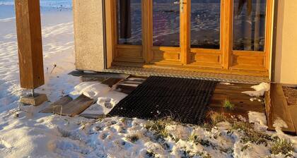 Apartment T2 first floor, close to slopes and village - La Cure, Les Rousses