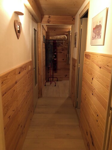 Apartment T2 first floor, close to slopes and village - La Cure, Les Rousses