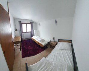 2 chambres, lit parapluie, Wi-Fi gratuit