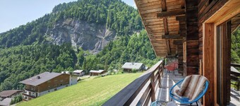 La Ferme de la Caillère-Renovated farmhouse for 10 and sauna - OVO Network