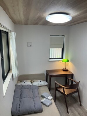 2 soverom, strykejern/-brett, wi-fi og sengetøy