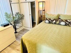 1 chambre, fer et planche à repasser, Wi-Fi, draps fournis