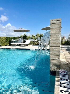 Pool - Spacious and Comfortable Skyline 1BD Apt | Balcony, Kitchen and Daily Housekeeping (Bay Harbor Islands)