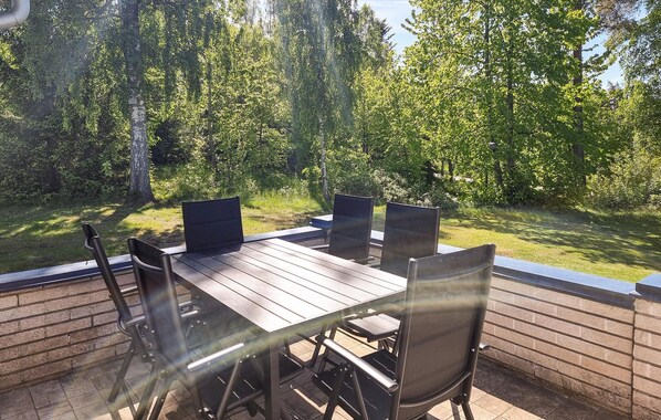 Ulkoruokailutilat