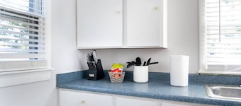 Vibrant & Upscale 1BR/1BA