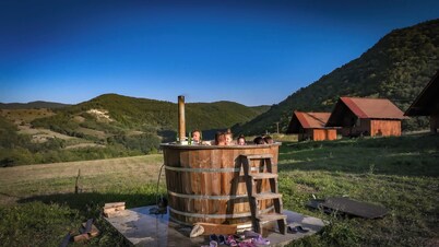 Transylvanian Hideaway with Hot Tub, Bonfire, and Pure Air