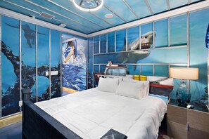 20 bedrooms, iron/ironing board, free WiFi, bed sheets