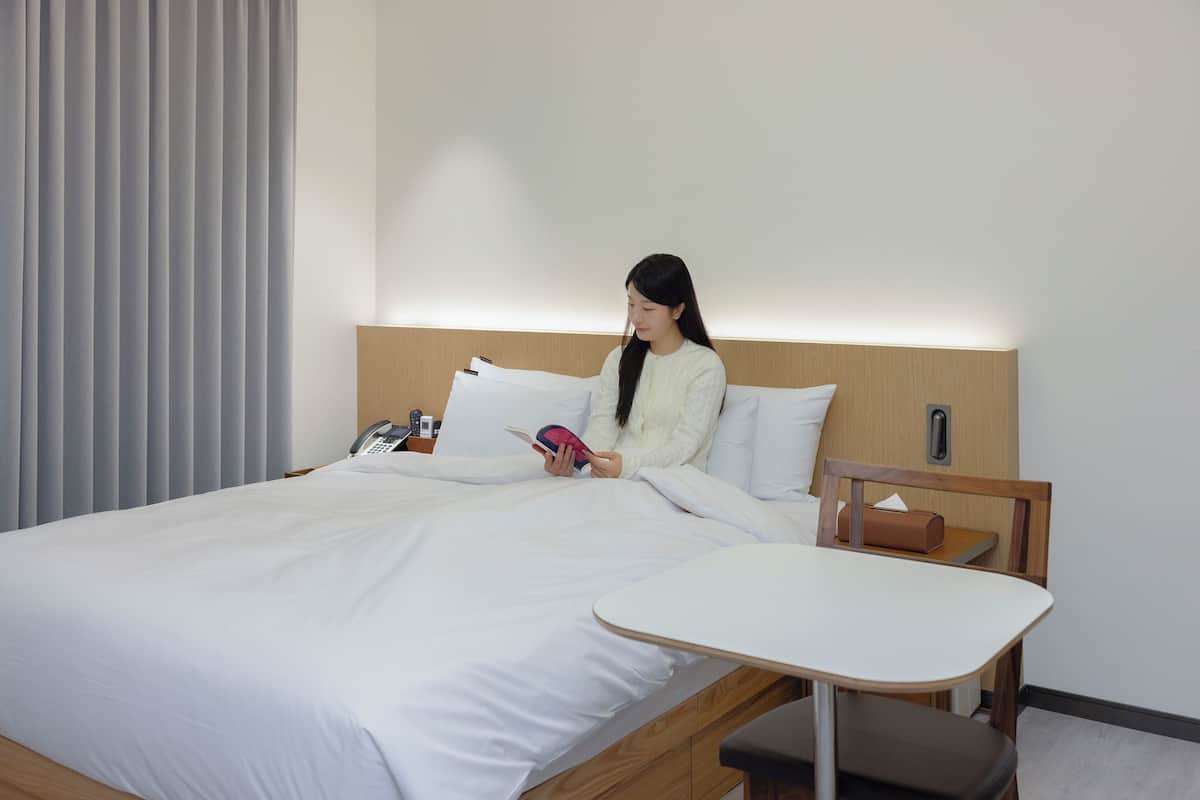 Deluxe Double Marvel Spa | Free WiFi