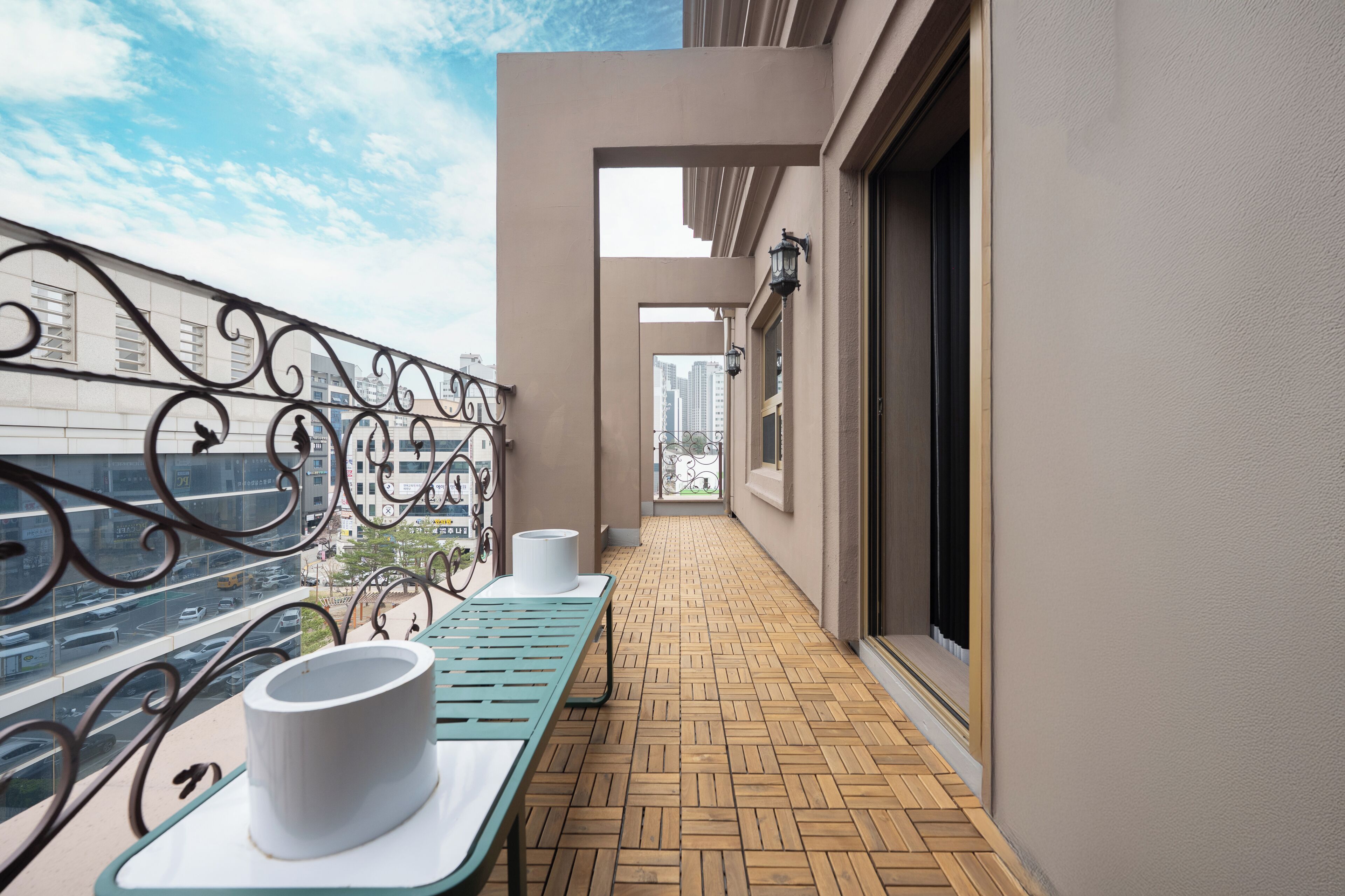 Terrace/patio