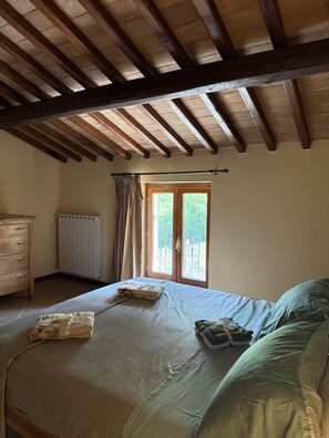 6 chambres, Wi-Fi, draps fournis