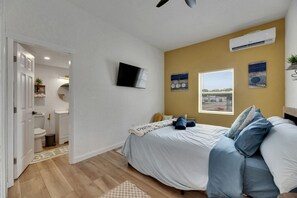 1 غرفة نوم ومكواة/لوح كي وسرير سفر وواي فاي