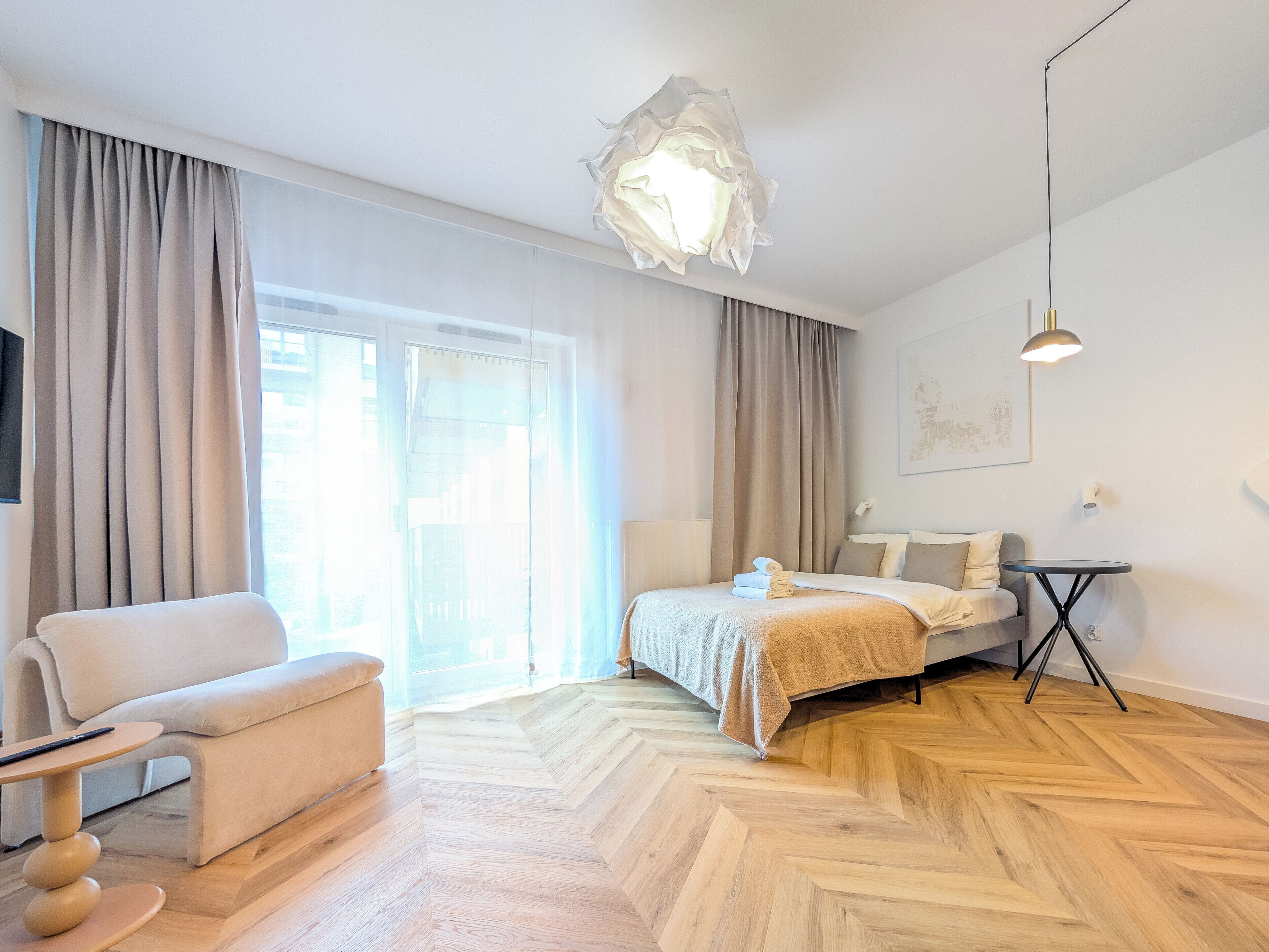 Bügeleisen/Bügelbrett, WLAN, Bettwäsche