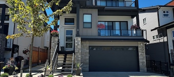 Kam Residence