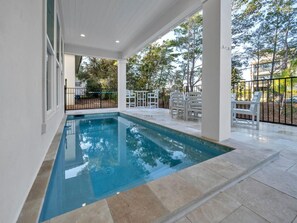 Uppvärmd pool