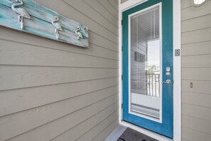 Exterior detail - Village at Blue Mtn Beach 723 close to beach located in 30A (Santa Rosa Beach)