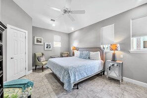 6 bedrooms, iron/ironing board, free WiFi, bed sheets - Mama's Happy sleeps 10 private pool (Destin)
