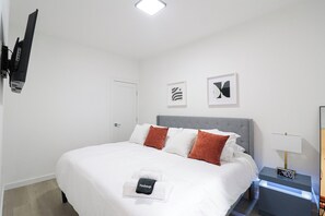 Leilighet, 1 kingsize-seng med sovesofa, ikke-røyk | Strykejern/-brett og wi-fi (inkludert)