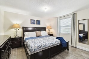 2 dormitoris, planxa i posts de planxar, wifi i roba de llit 