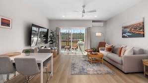 TV - Condo on property at LaCosta Golf Resort & Spa with Pool 694 (Carlsbad)