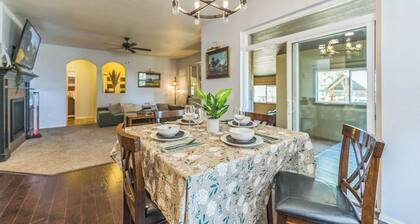 Spacious Home for Families + Near Denver